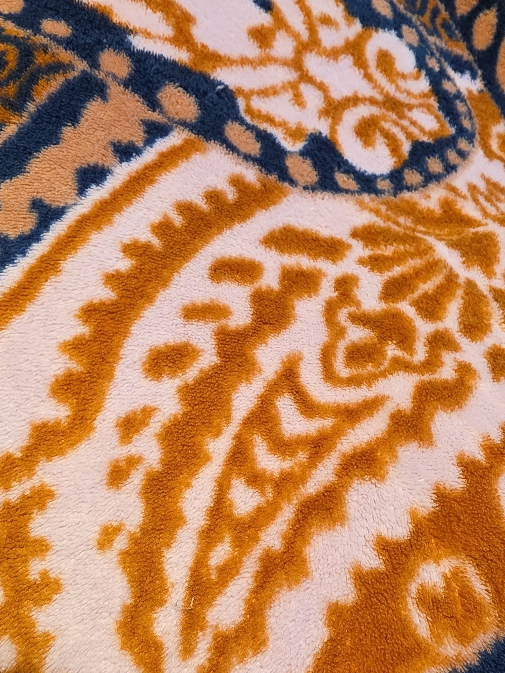 Vera Bradley Orange and Pink Paisley Plush Throw